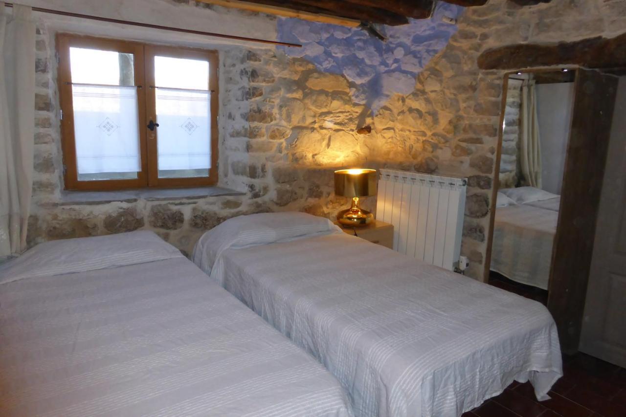 Apartamento Sierra De Guara Διαμέρισμα Paules Εξωτερικό φωτογραφία